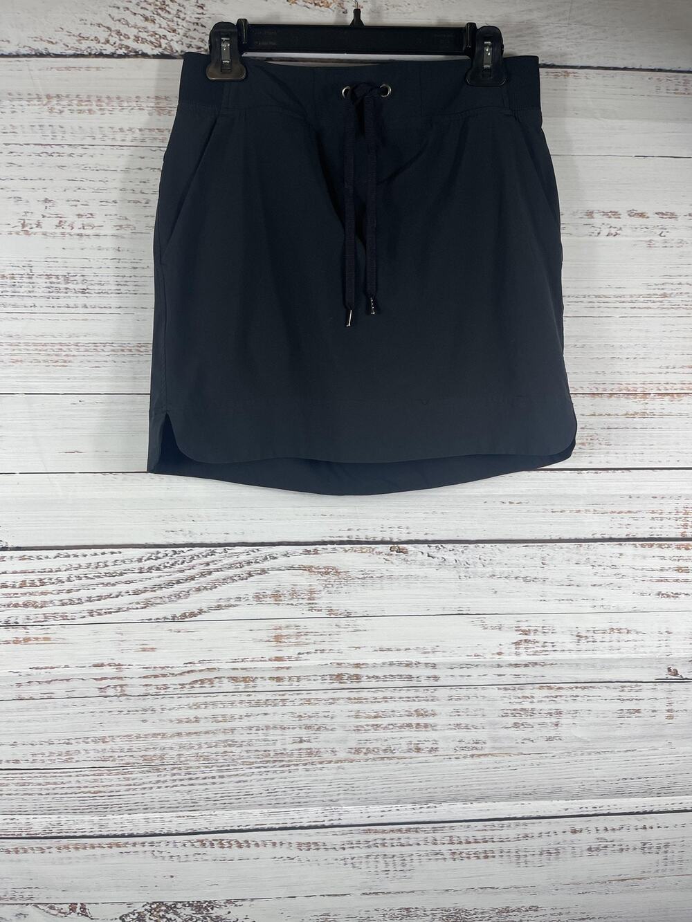 Athleta Skort Women's 6 Black Athletic Drawstring Lined Pockets Stretch Short
